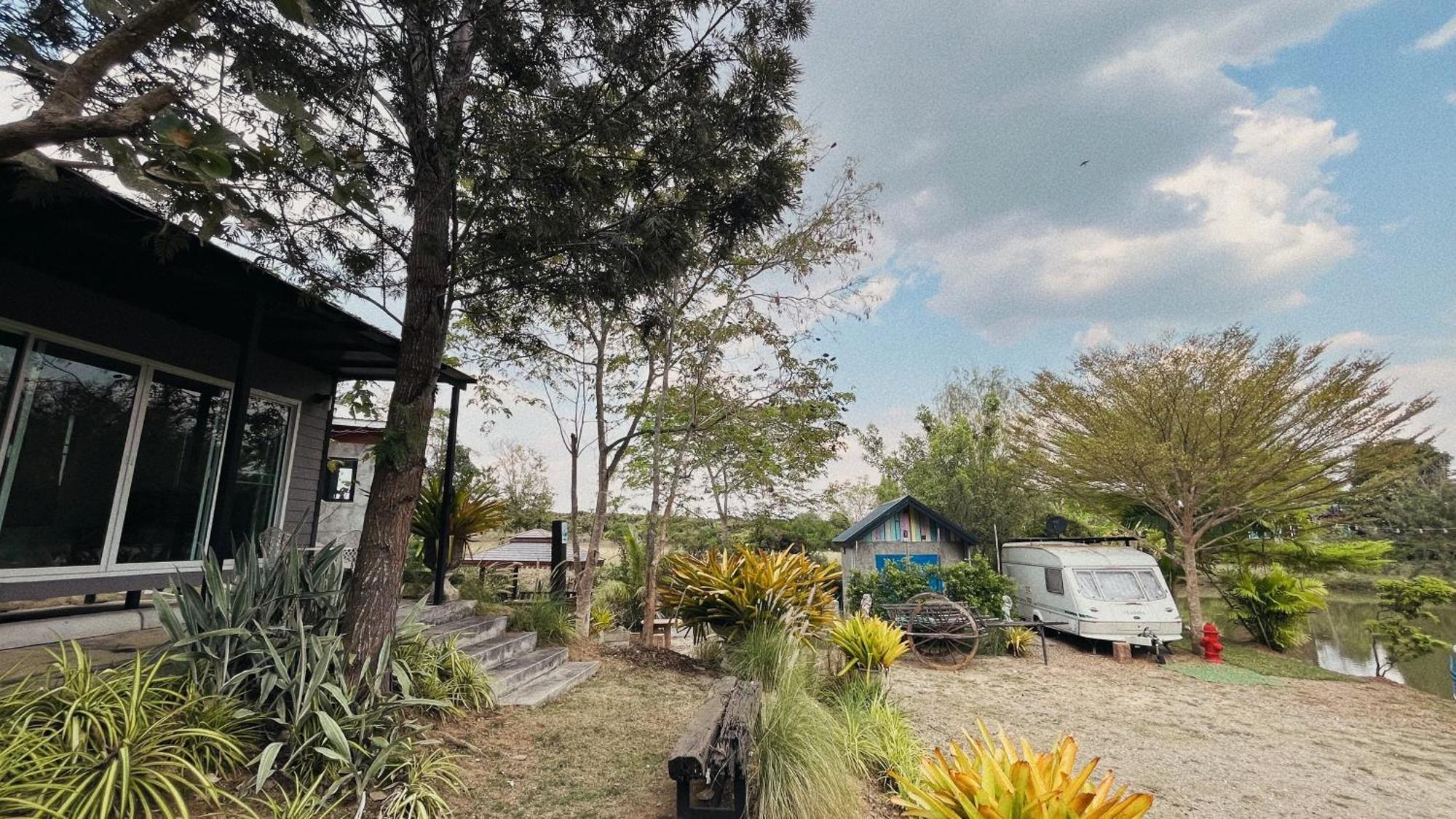 Moon Village Khaoyai Holiday Home Pong Talong Rum bild